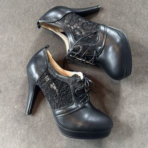 Women’s Black High Heel Lace Up Booties with Lace Detail EU40 Size 9/9.5 US  NEW